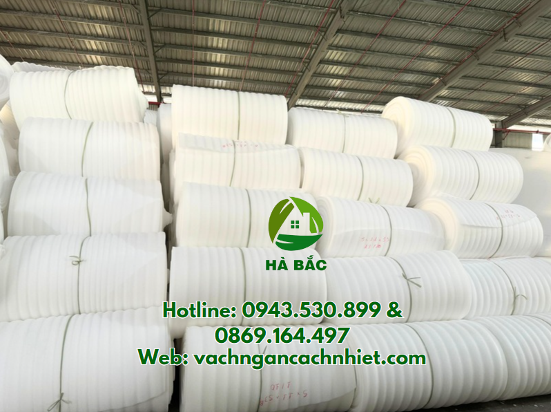 mang-cuon-pe-foam-gia-re